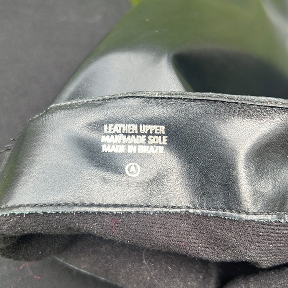 ETIENNE AIGNER black leather boots - Picture 5 of 5